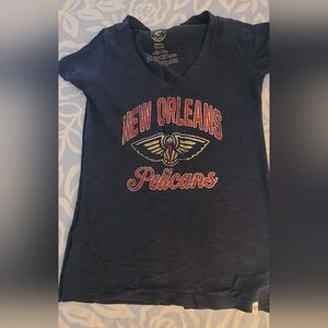 New Orleans Pelicans tshirt. Like new. SMALL.
